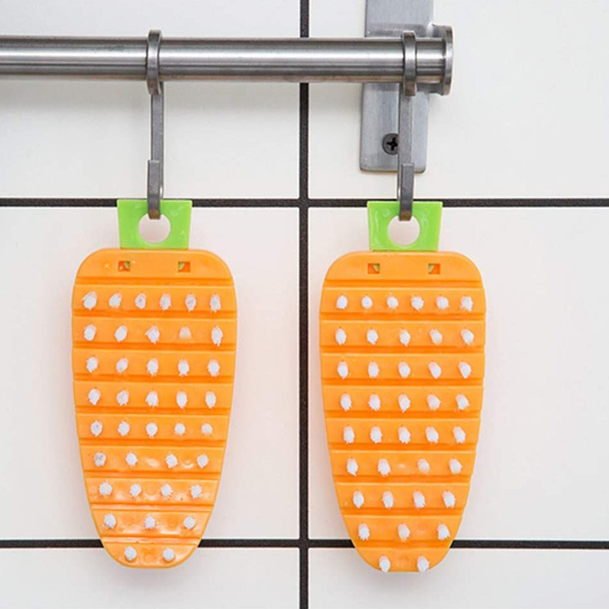 Clean Fruits & Vegetables Easily with our Food-Safe "Veggie Scrubber"